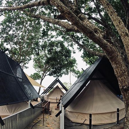 فندق Juita Glamping Perhentian Island كامبونغ كوالا بيسوت المظهر الخارجي الصورة