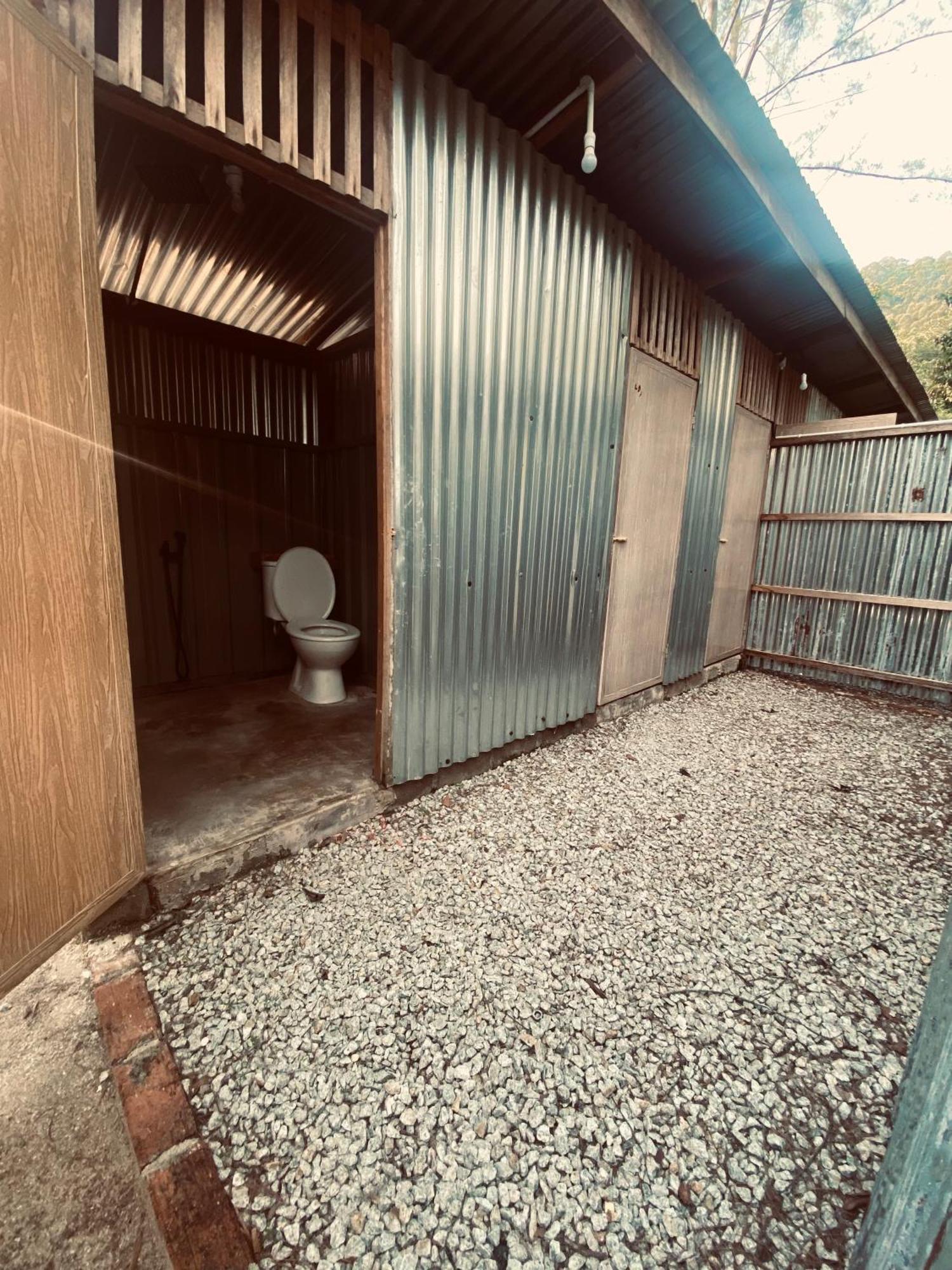 فندق Juita Glamping Perhentian Island كامبونغ كوالا بيسوت المظهر الخارجي الصورة