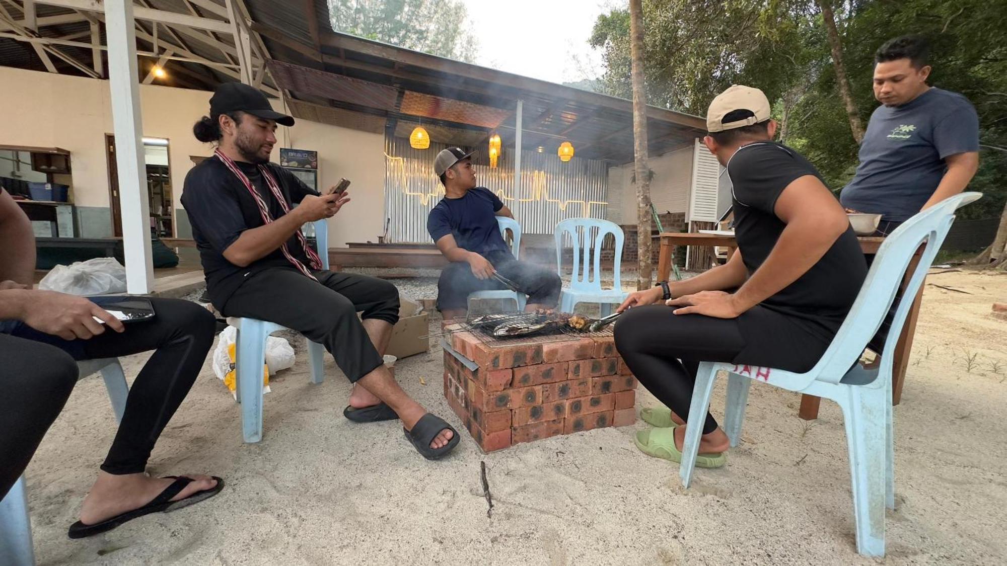 فندق Juita Glamping Perhentian Island كامبونغ كوالا بيسوت المظهر الخارجي الصورة
