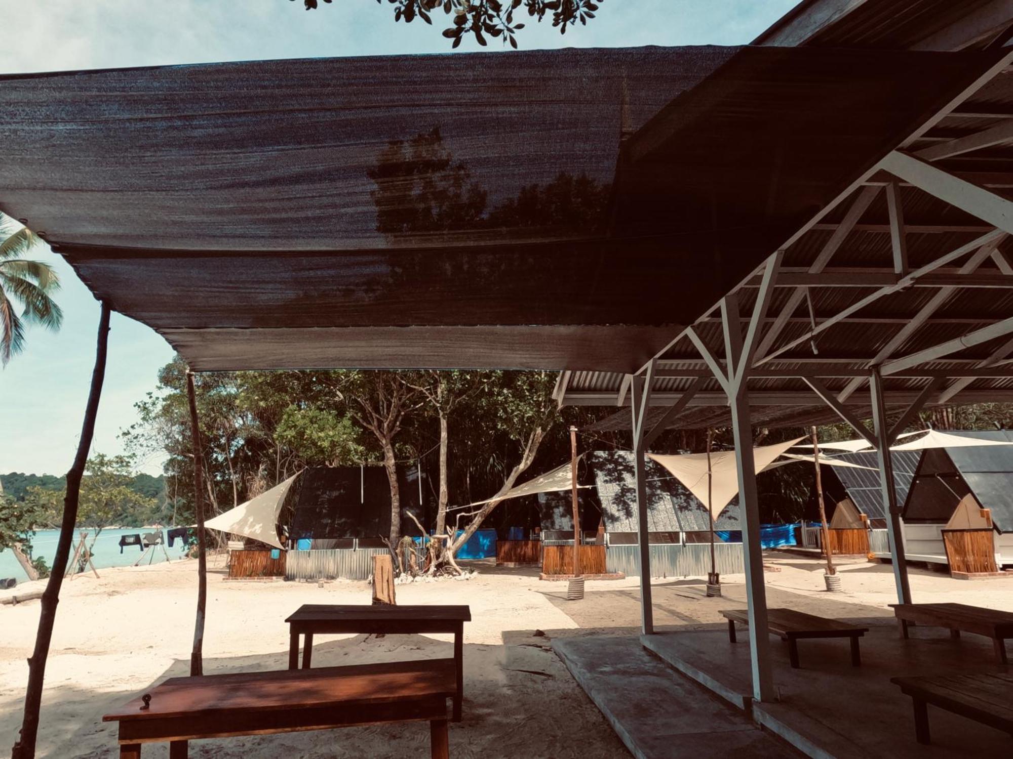 فندق Juita Glamping Perhentian Island كامبونغ كوالا بيسوت المظهر الخارجي الصورة