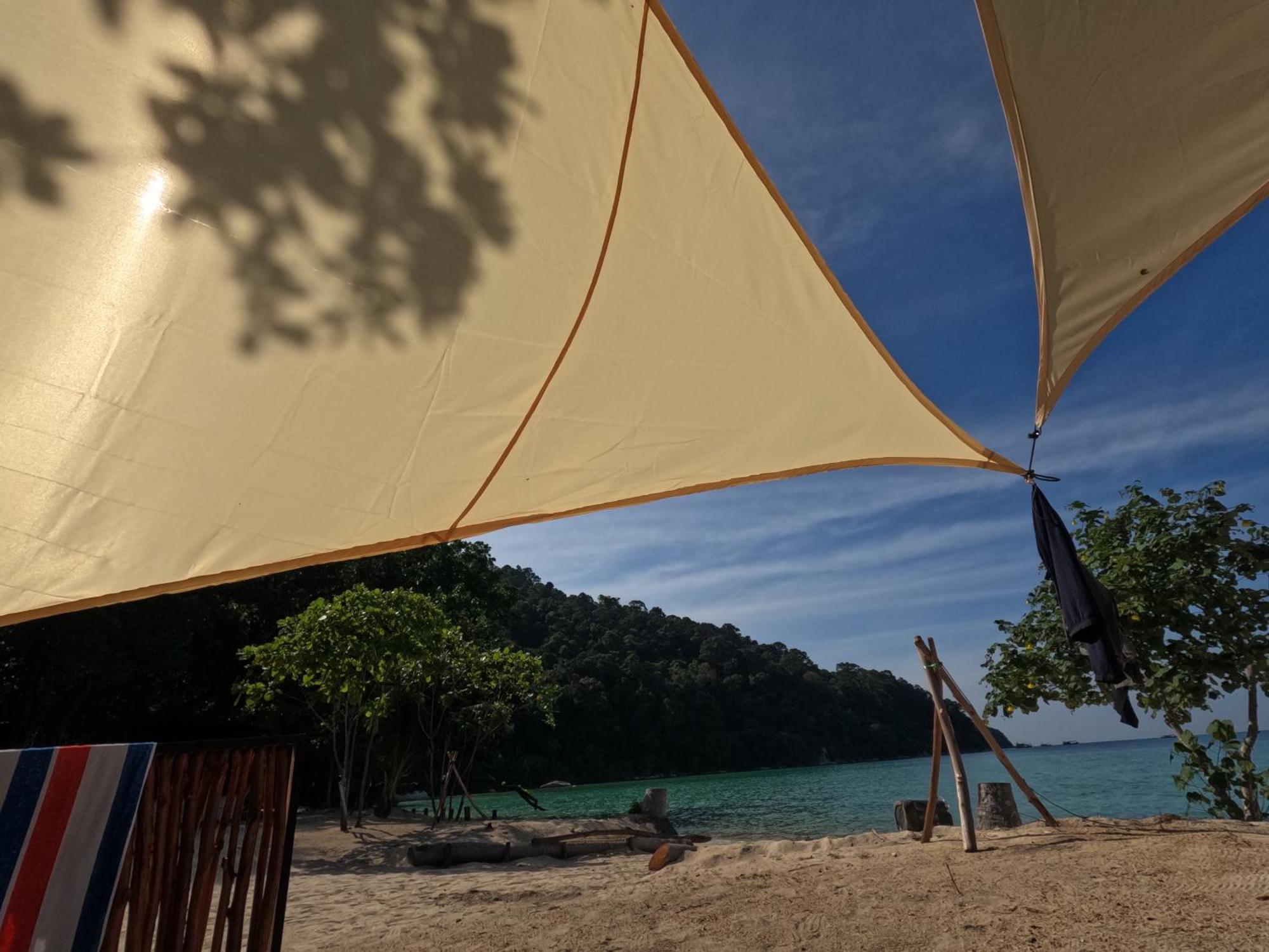 فندق Juita Glamping Perhentian Island كامبونغ كوالا بيسوت المظهر الخارجي الصورة