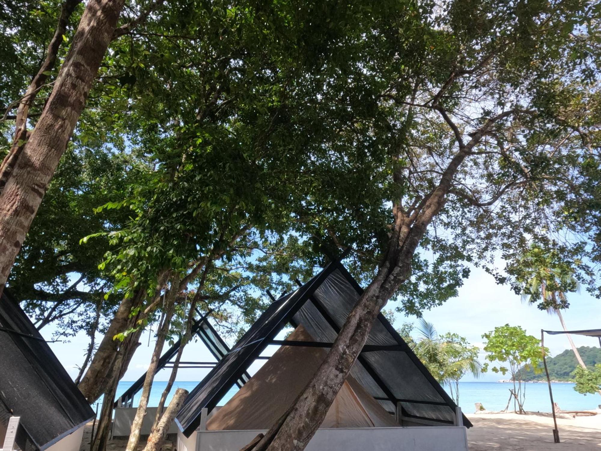 فندق Juita Glamping Perhentian Island كامبونغ كوالا بيسوت المظهر الخارجي الصورة